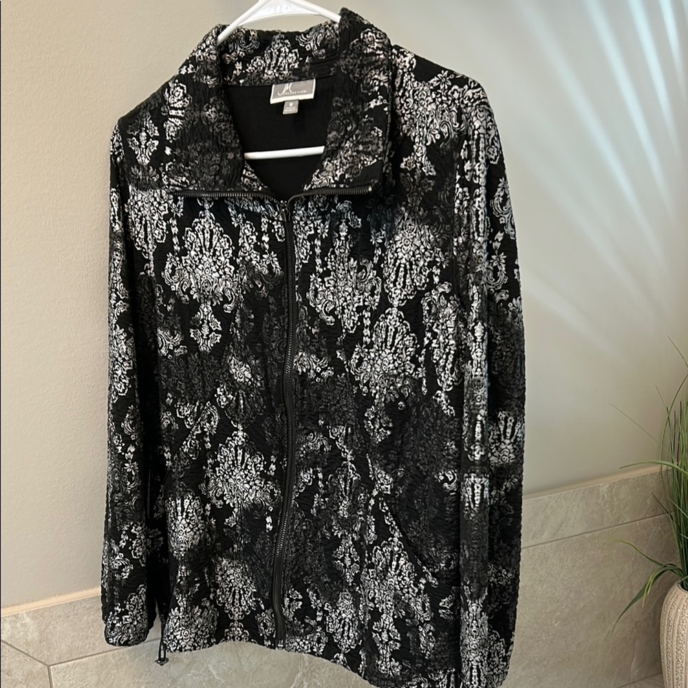 JM Collection Black and White Floral Jacket